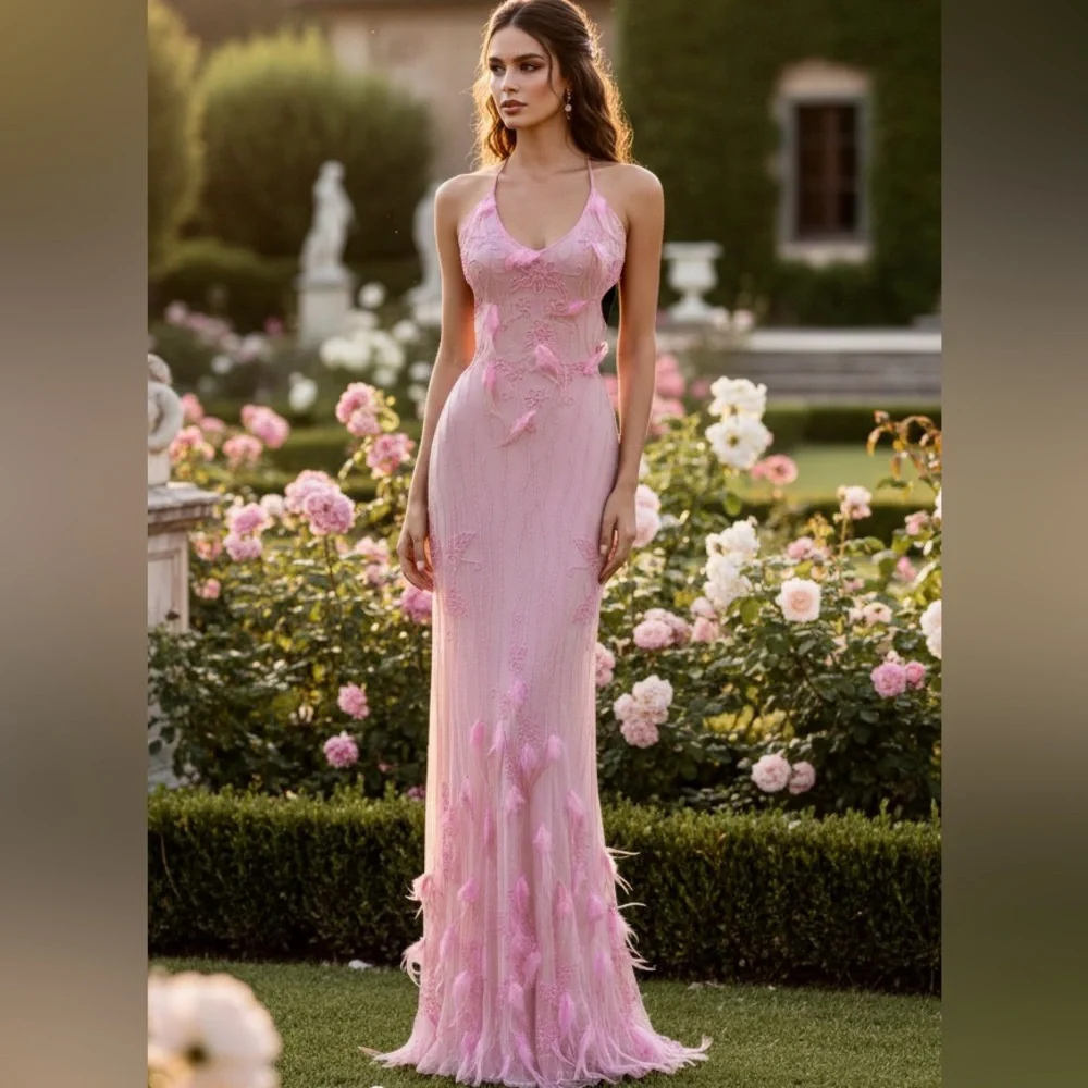 Elegant Pink hand beaded Evening or Prom Dress FEATHERS - Women's Formal‎ Gown